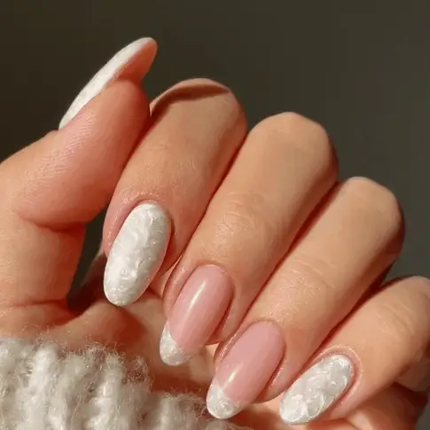 Shimmer Pearl White |15ml Gel Polish - Image 2
